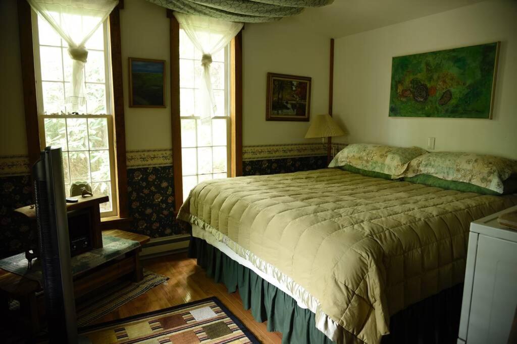 Fox Trot Cabin Meadows of Dan Екстериор снимка